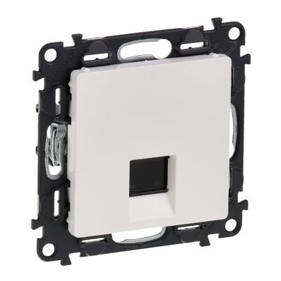 LEGRAND VALENA LIFE COMPUTER SOCKET 1XRJ45 5CAT.5E UTP WHITE