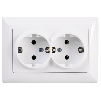 VISAGE DOUBLE SOCKET WHITE