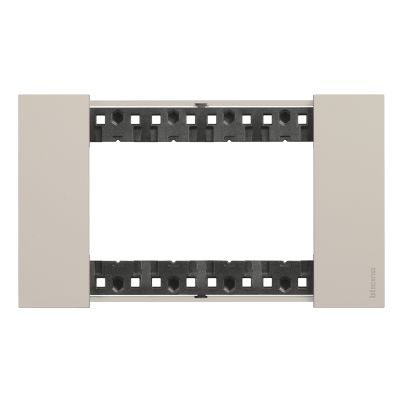 Cover Plate 4-Module LEGRAND Living Now, Sand