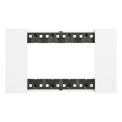 Cover Plate 4-Module LEGRAND Living Now, White
