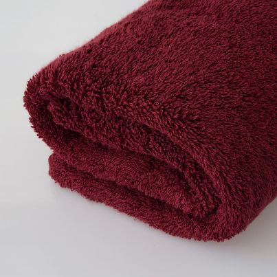 Cogal Bath towel CONCEPT 100x150 bordeaux